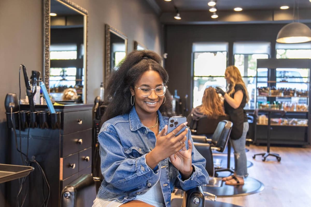 6 Ways for Hairstylists to Get More Tips Without Asking