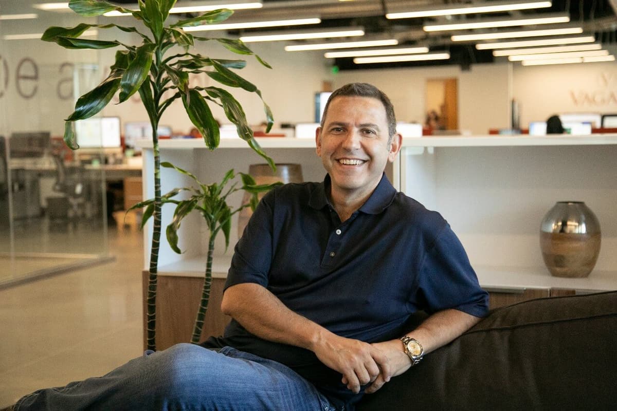 Fred Helou Speaks at The Data-Driven Salon Summit