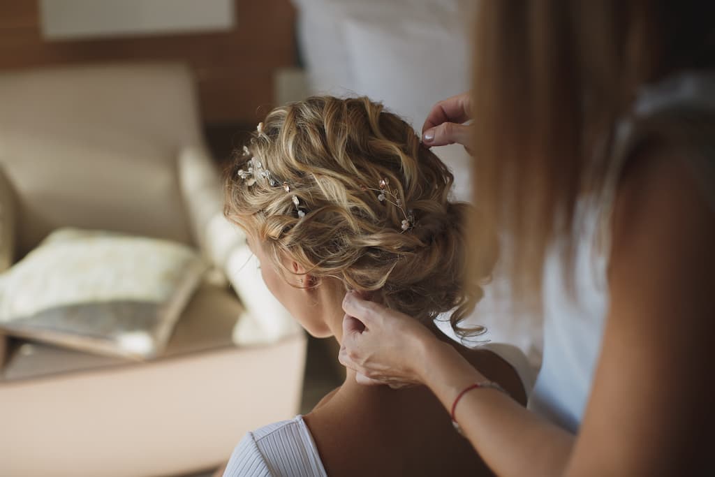 Maximizing Wedding Season Profits: The Complete Salon Preparation Guide