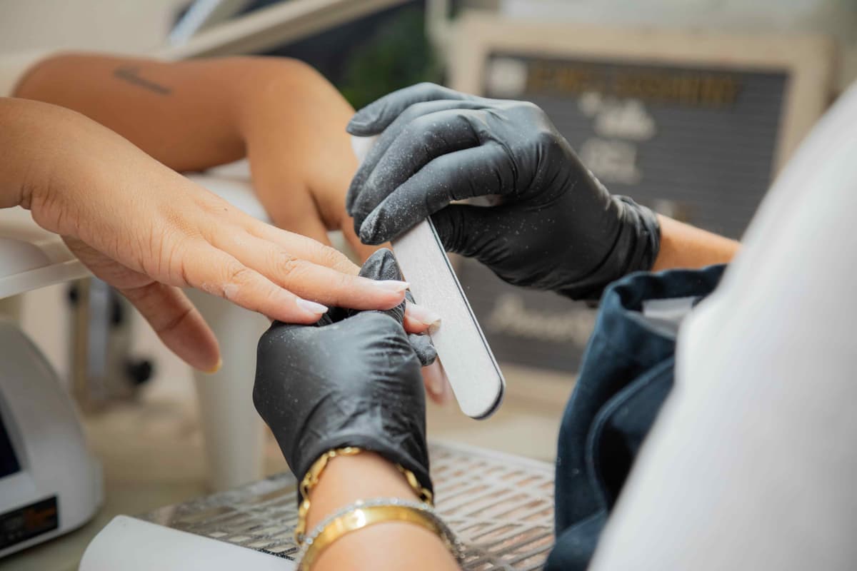 Write a Nail Salon Mission Statement!