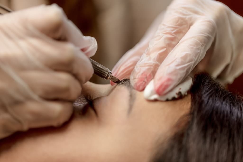 Microblading Salary: How Much Do Microbladers Make?