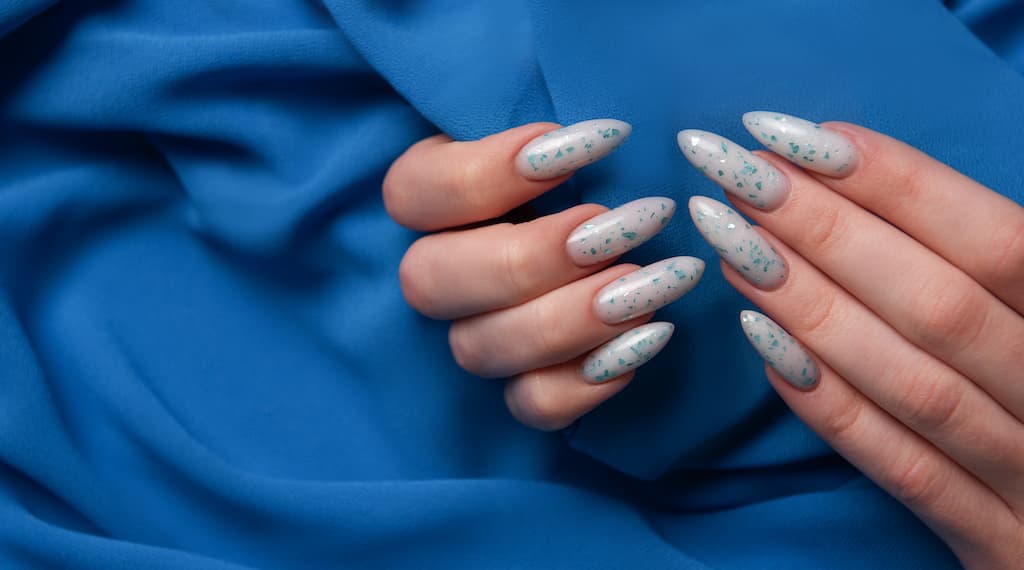 70+ Nail Salon Quotes & Captions for Social Media Success