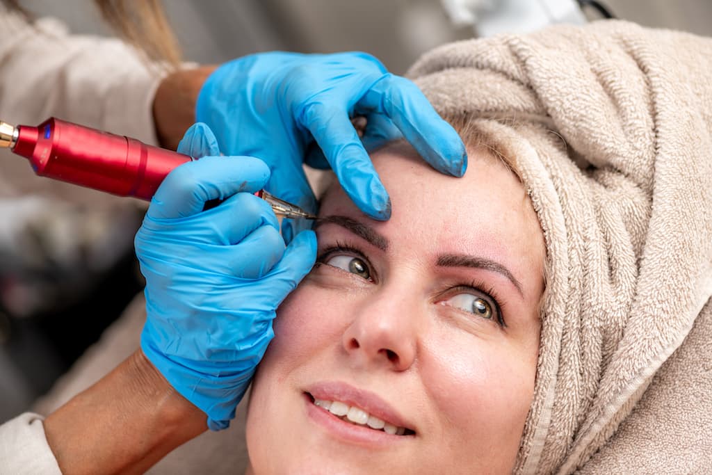 Microblading Aftercare: A Complete Guide to Pre- & Post-Care