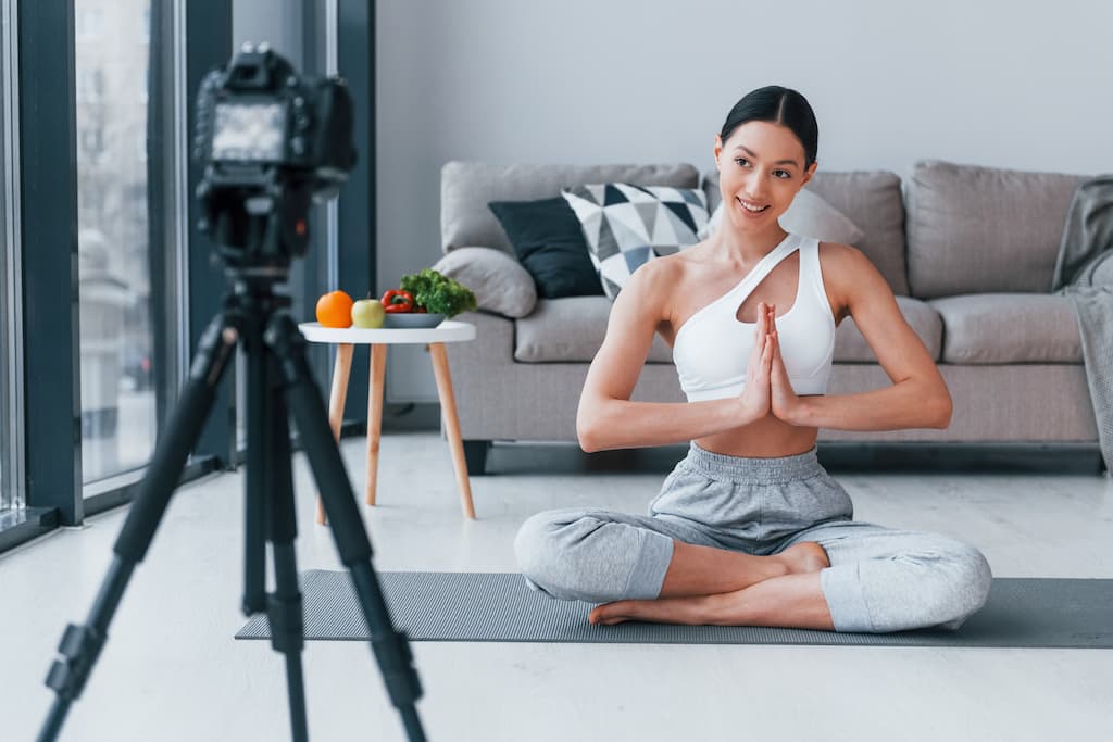 30 Best Yoga Influencers on TikTok and Instagram