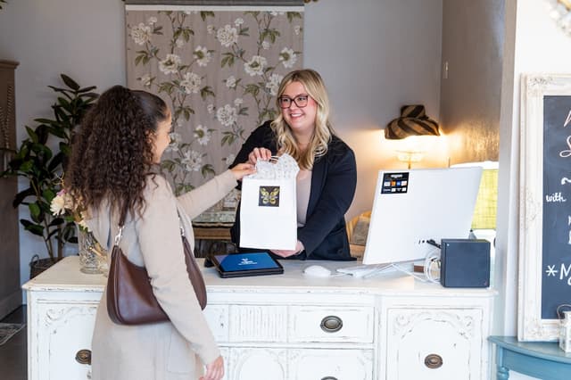 Book Now, Pay Later: How to Tell Your Clients About Affirm with Vagaro Marketing Tools