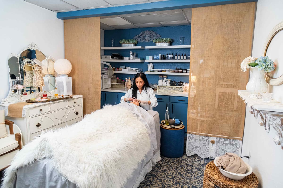 Write an Esthetician Mission Statement!