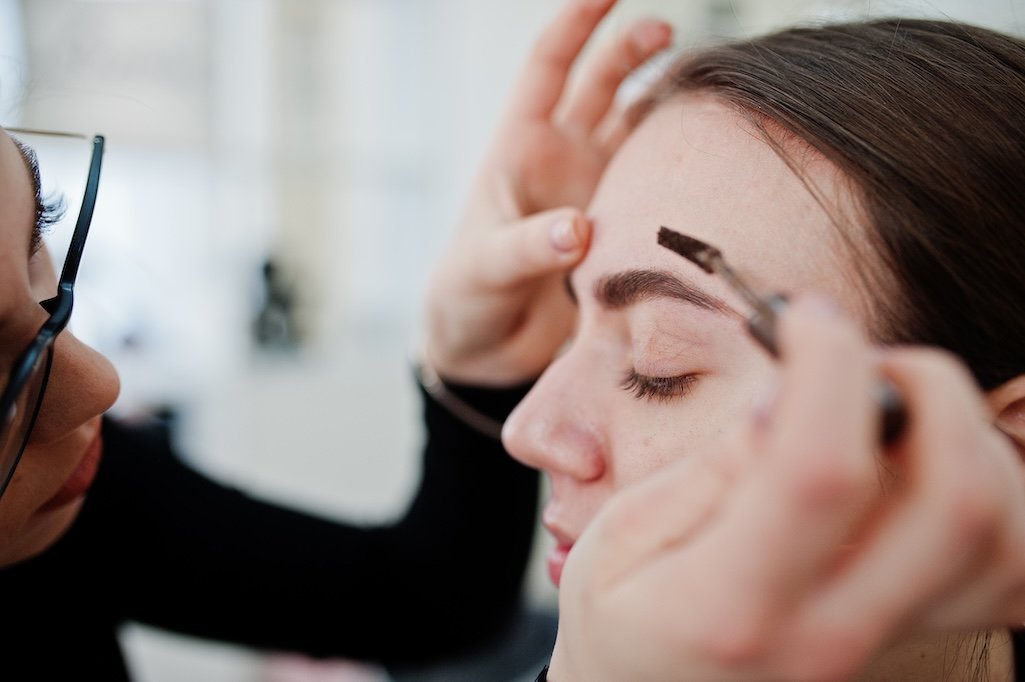 make-up-artist-concept-2025-02-11-02-20-14-utc.jpg